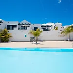 Planta Baja - Arosa بلايا بلانكا